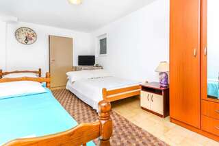 Апартаменты Apartment Cica Биела Апартаменты-31